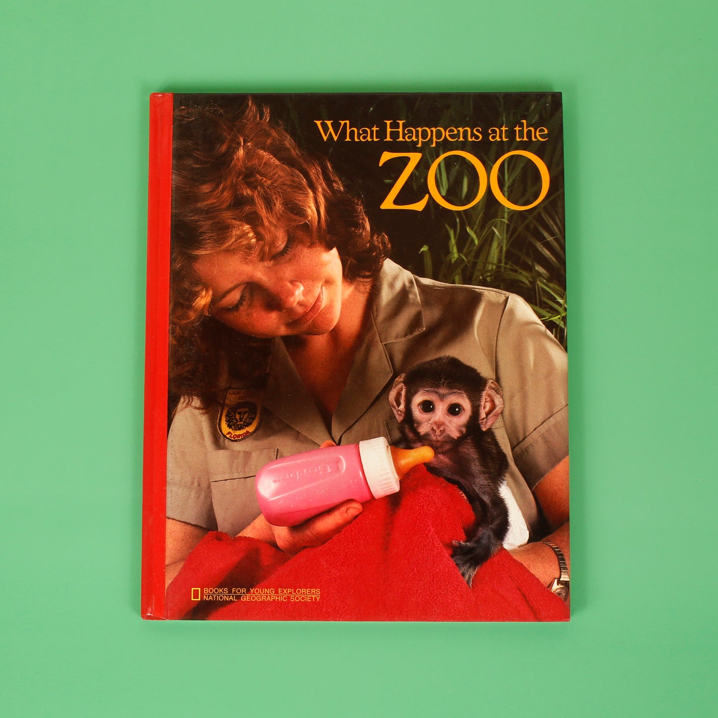 What Happens at the Zoo (National Geographic Books for Young Explorers)