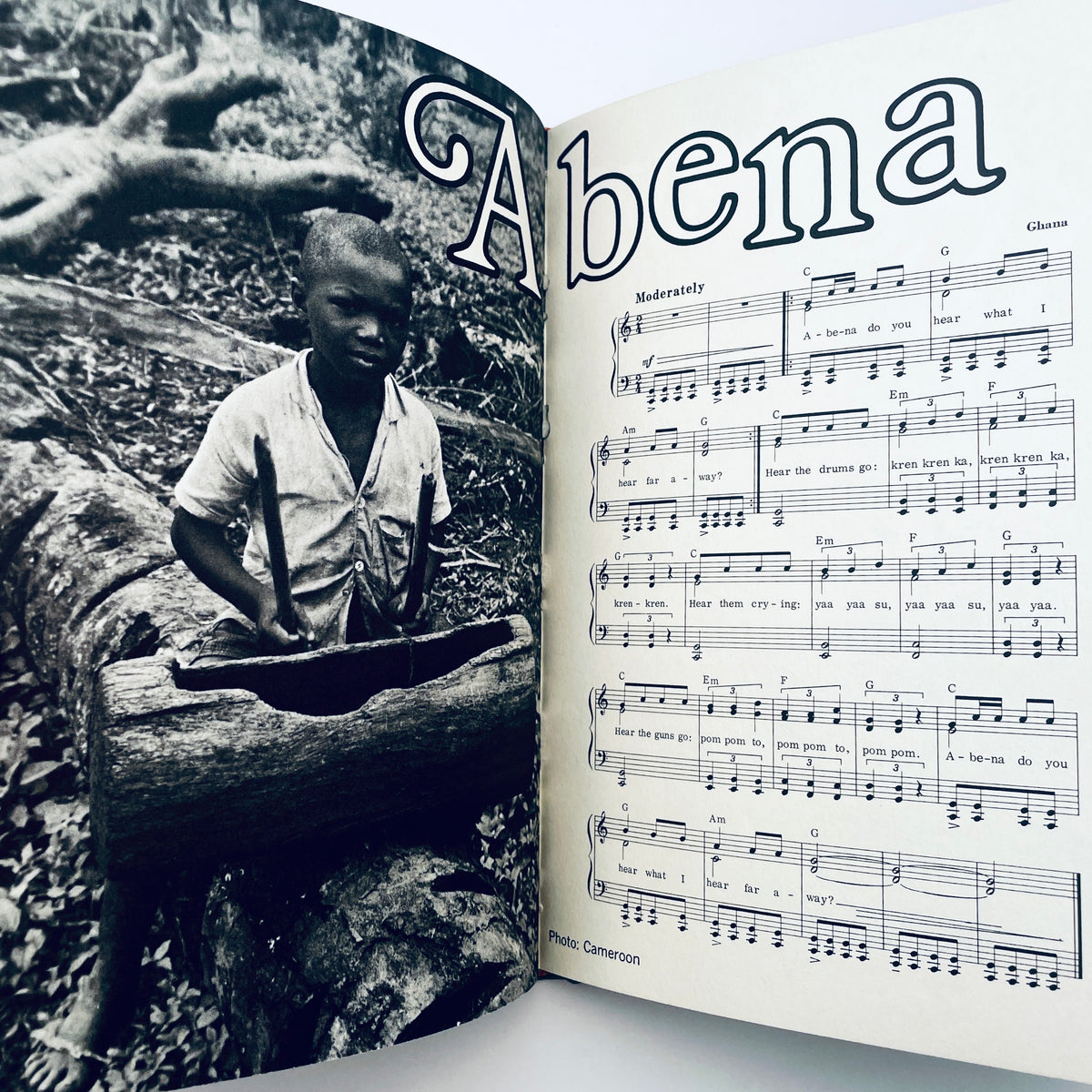 UNICEF Four Volume Box Set: Children's Legends, Poems, Prayers and Songs