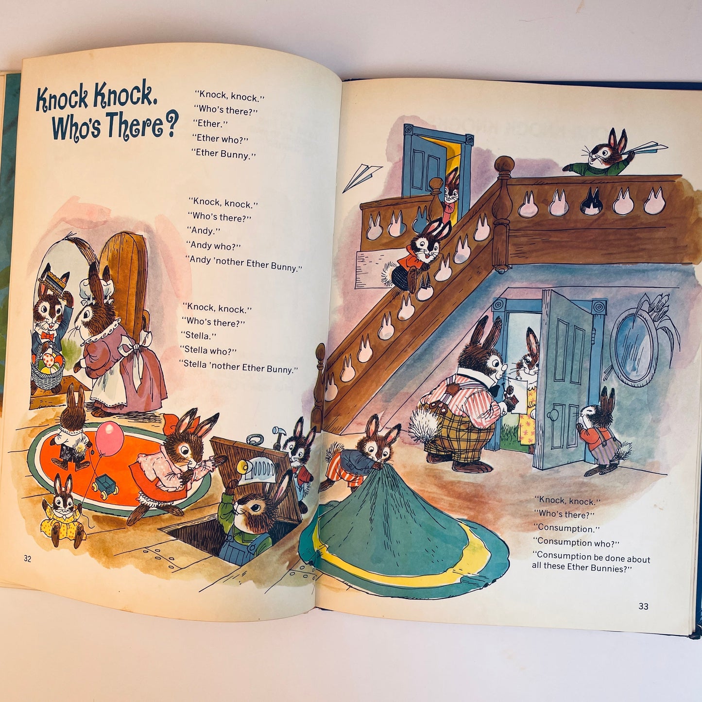 The Chuckle Book: Jokes & Riddles