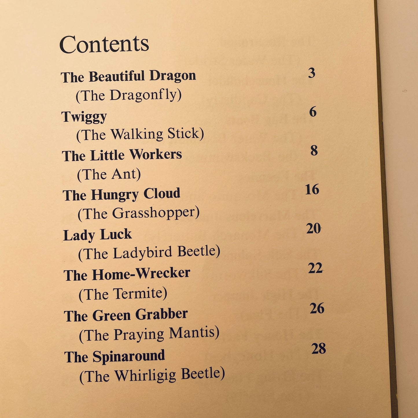 Insects do the Strangest Things (Step-Up Books)