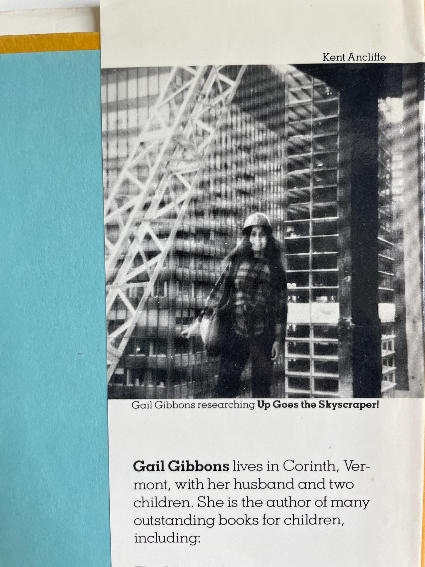 Up Goes the Skyscraper! by Gail Gibbons