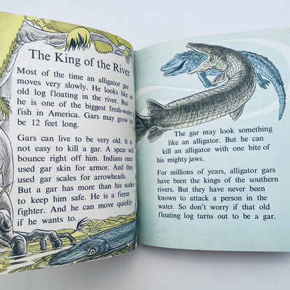 Fish do the Strangest Things (Step-Up Books)