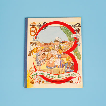 Hinterm Hause Nummer Drei (Behind House Number Three–German)