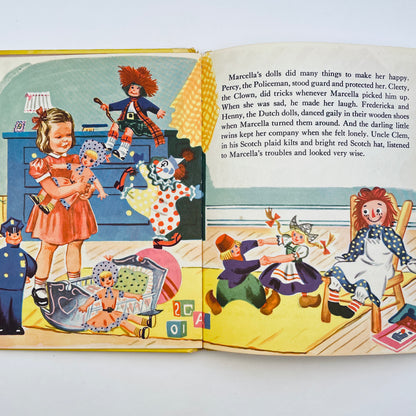 Raggedy Ann and Marcella's First Day at School