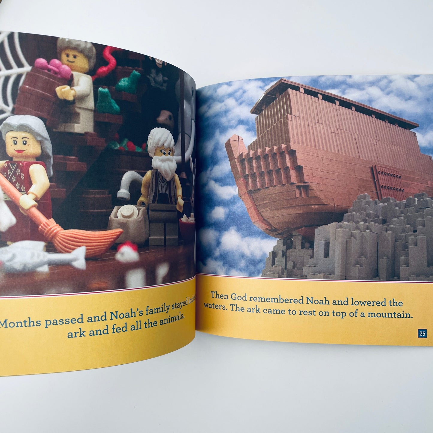 Noah's Ark: The Brick Bible for Kids (LEGO)