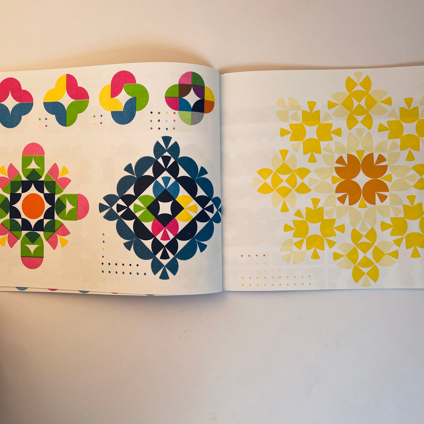 Ed Emberley's Picture Pie: A Circle Drawing Book