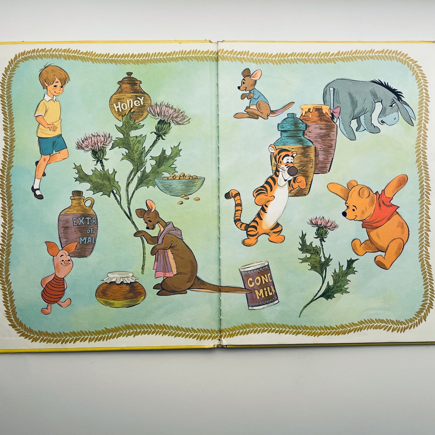 Winnie-the-Pooh Meets Tigger