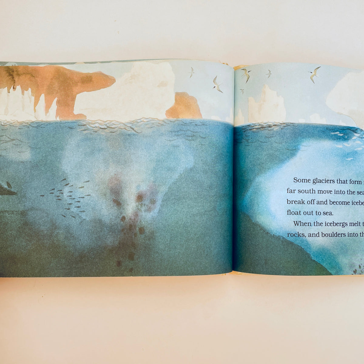 Glaciers (Let's-Read-and-Find-Out Science Book)