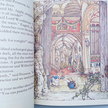 Brambly Hedge: The Secret Staircase