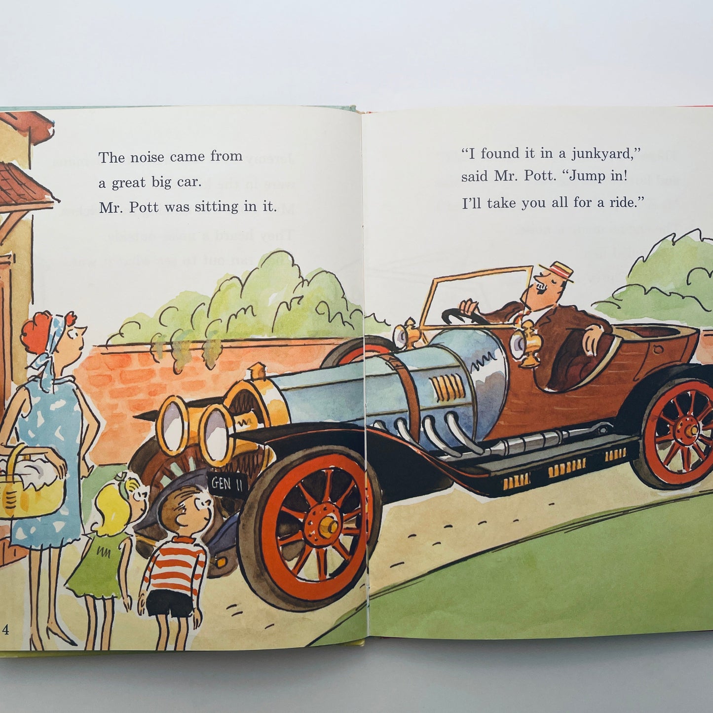 Ian Fleming's Story of Chitty Chitty Bang Bang! The Magical Car