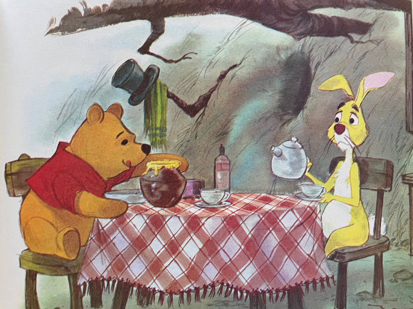 Winnie-the-Pooh: A Tight Squeeze