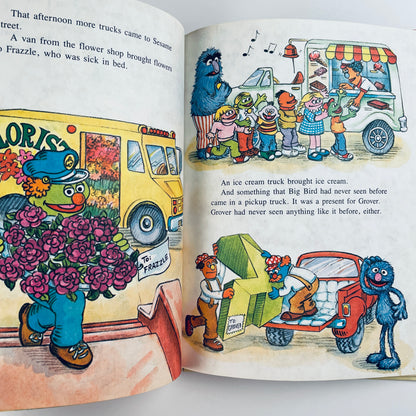 What Did You Bring? (Sesame Street Book Club)