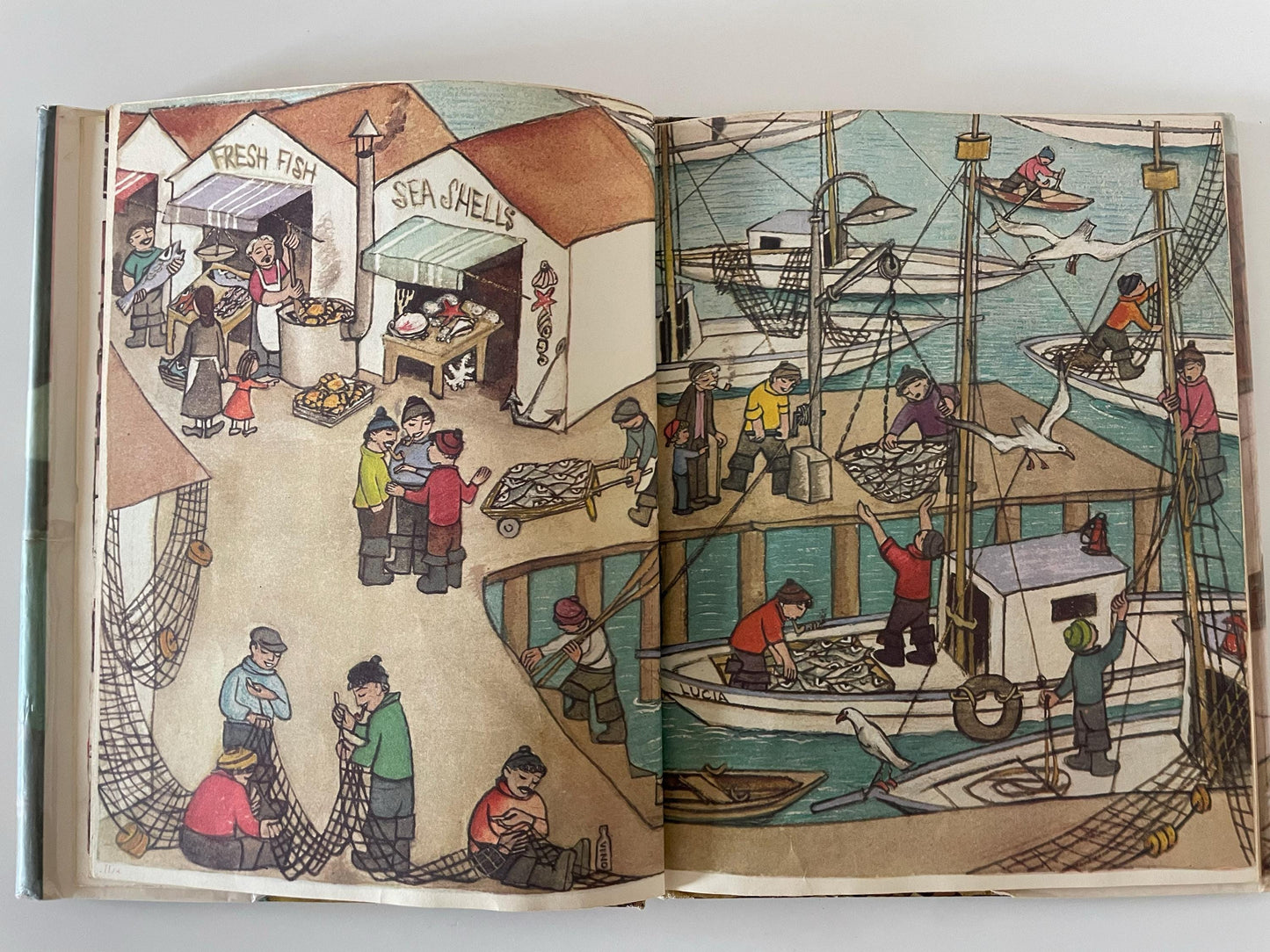 A Boat for Peppe by Leo Politi