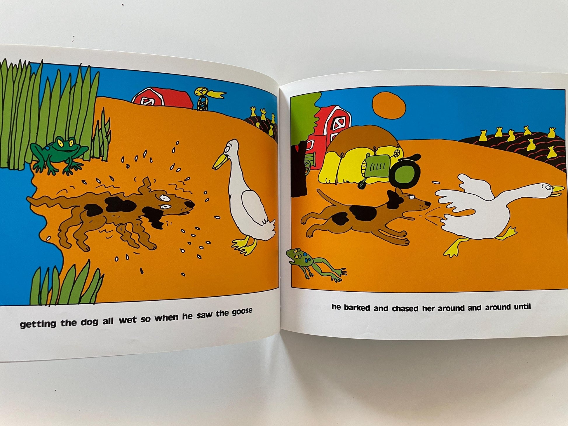 Buzz Buzz Buzz by Byron Barton