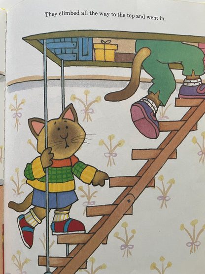 Kitten Kids and the Treasure Hunt by Tomie de Paola