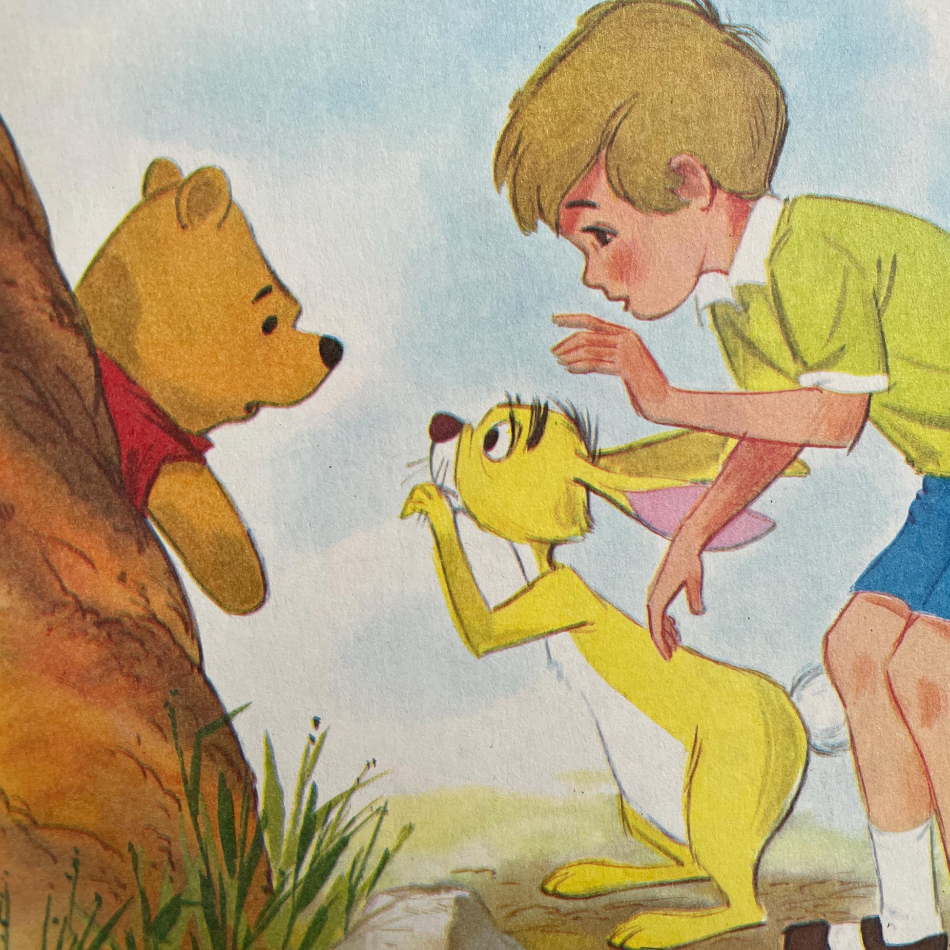 Winnie-the-Pooh: A Tight Squeeze (Walt Disney Big Golden Book)